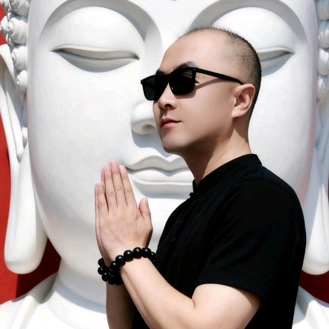 龍哥🐉（小老头）