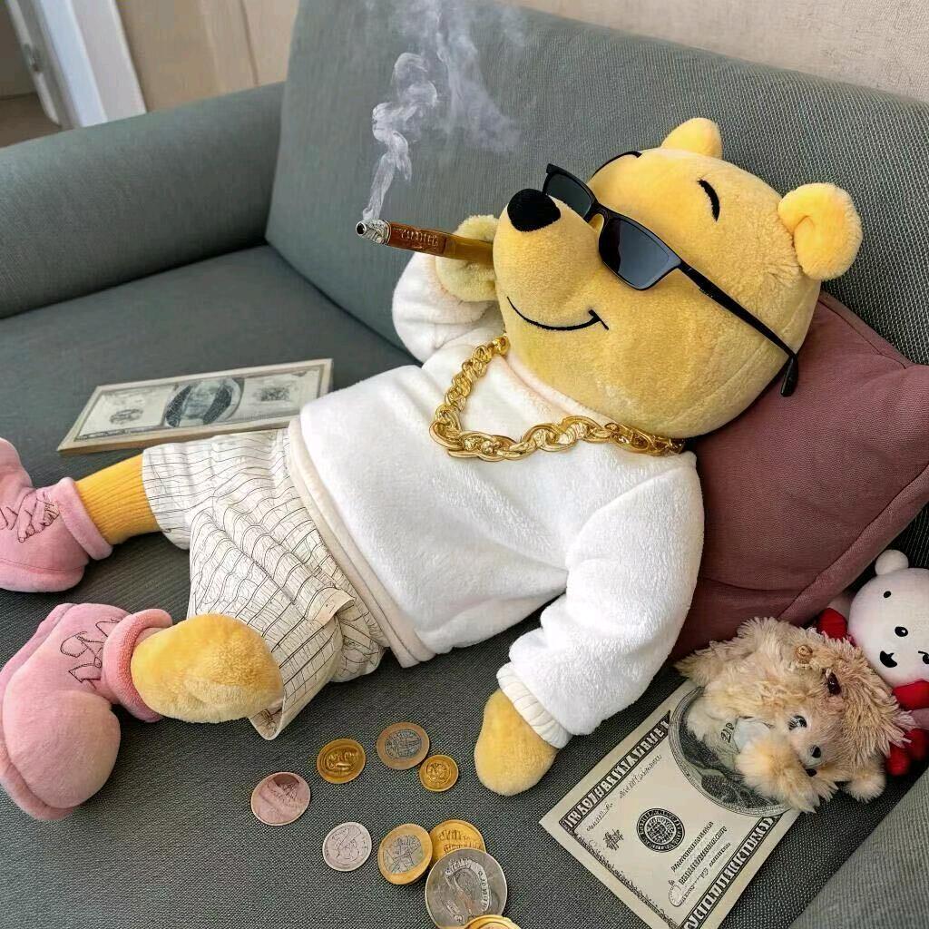 678