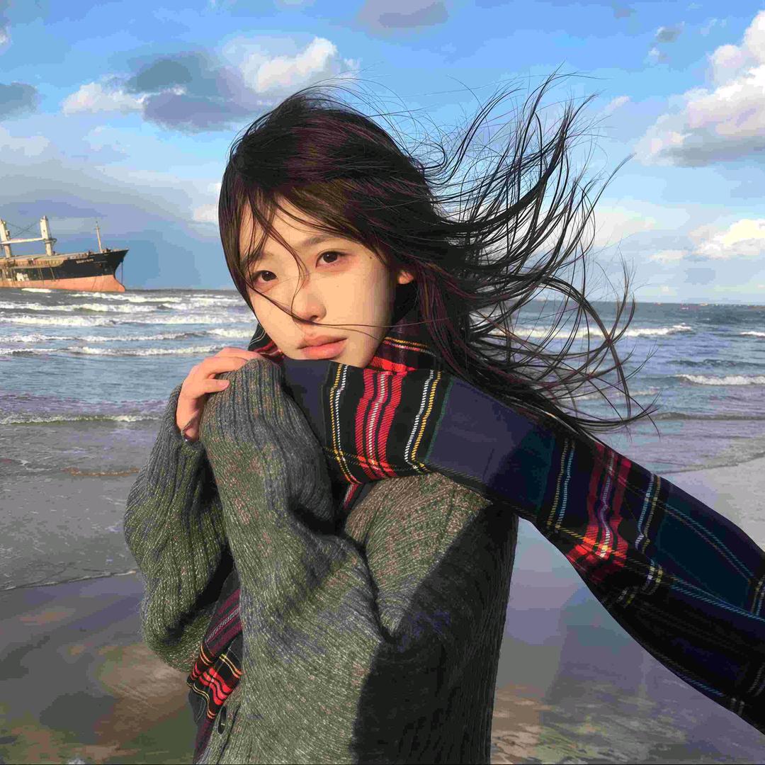 小怡/.