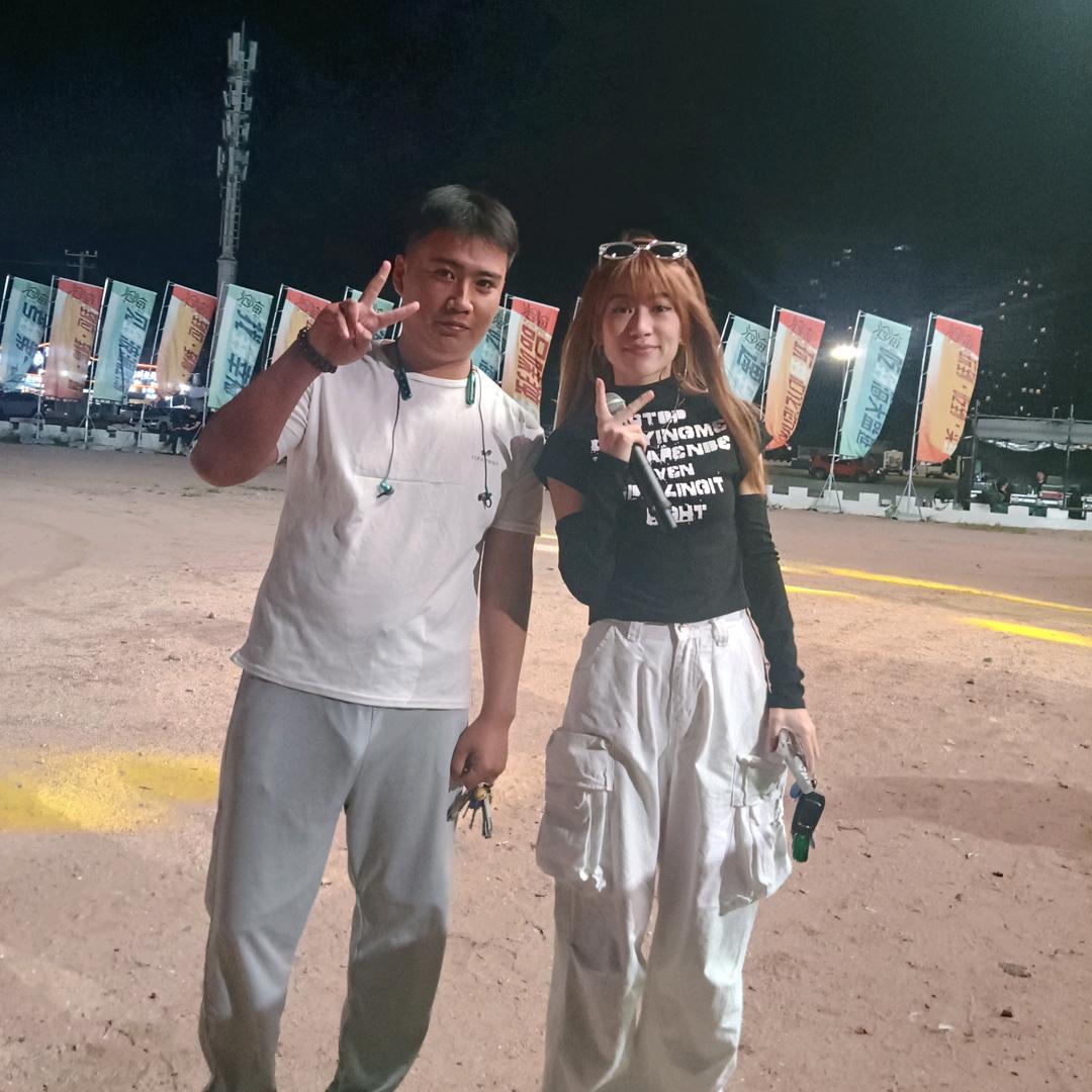 幸福的两个人     庞东东    佑熙