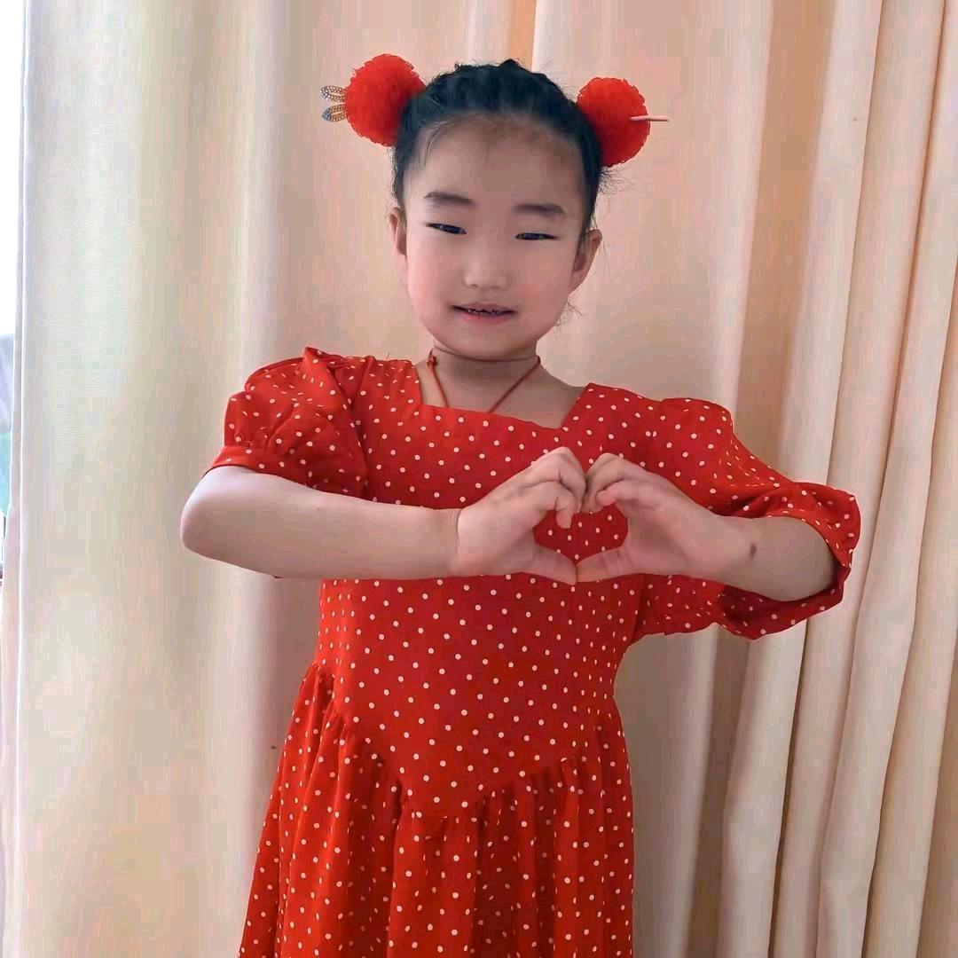 单身妈妈带儿女过生活