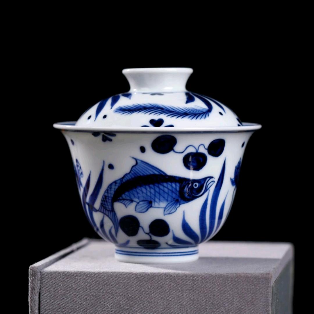 子悦爱喝茶