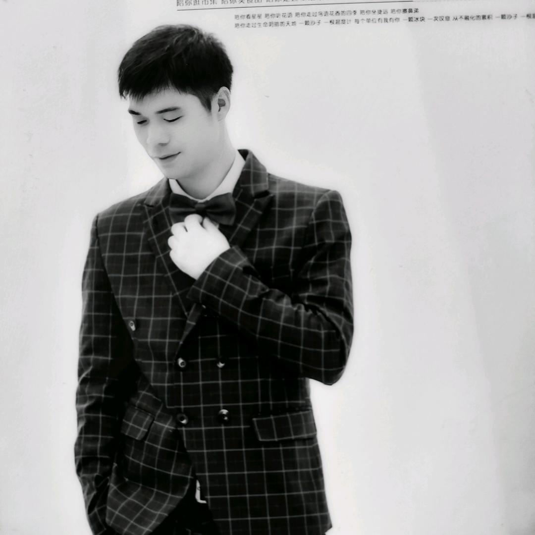 🅱️ai  墨小白