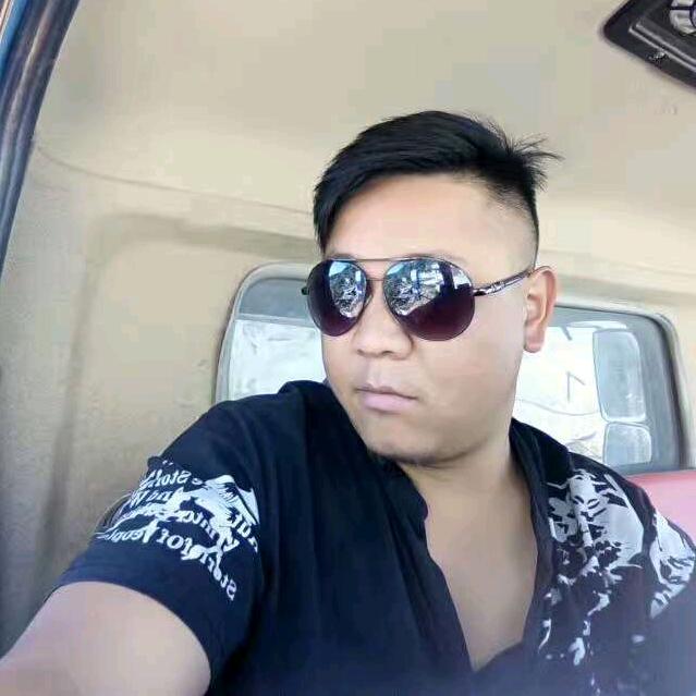 嫩嫩的老男人