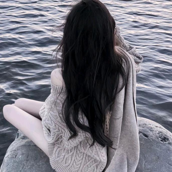 摇落月下