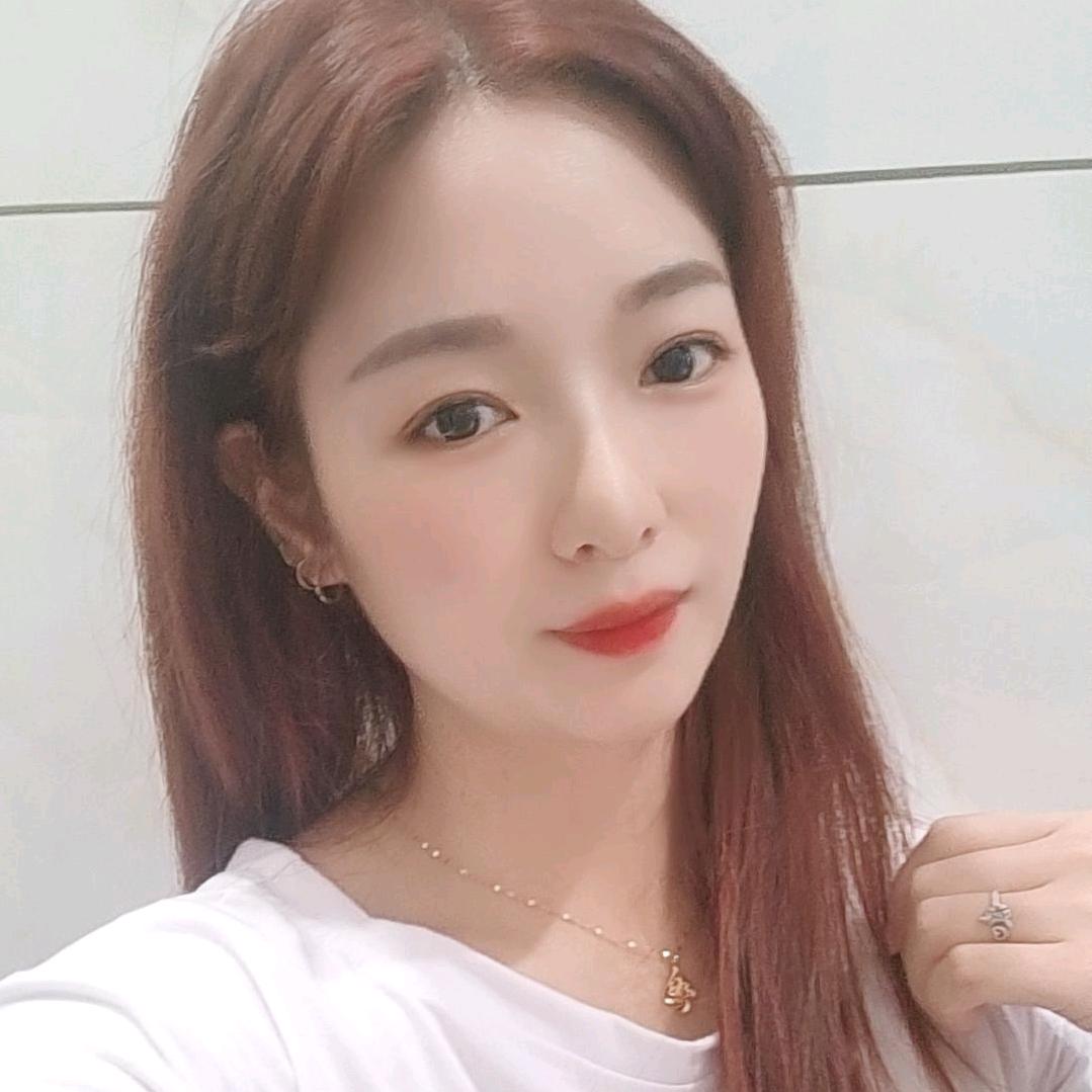 小馒头（伶雪）