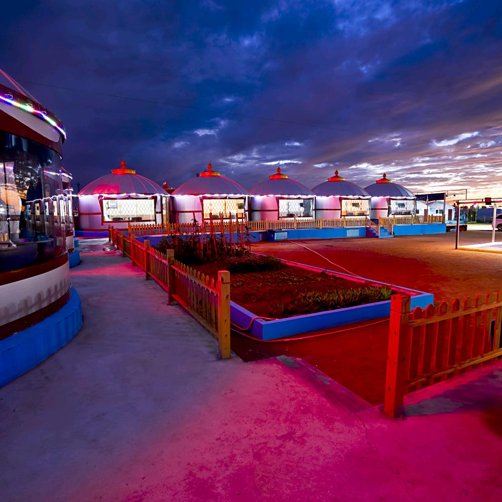 中都草原《洁敏庄园》庄主