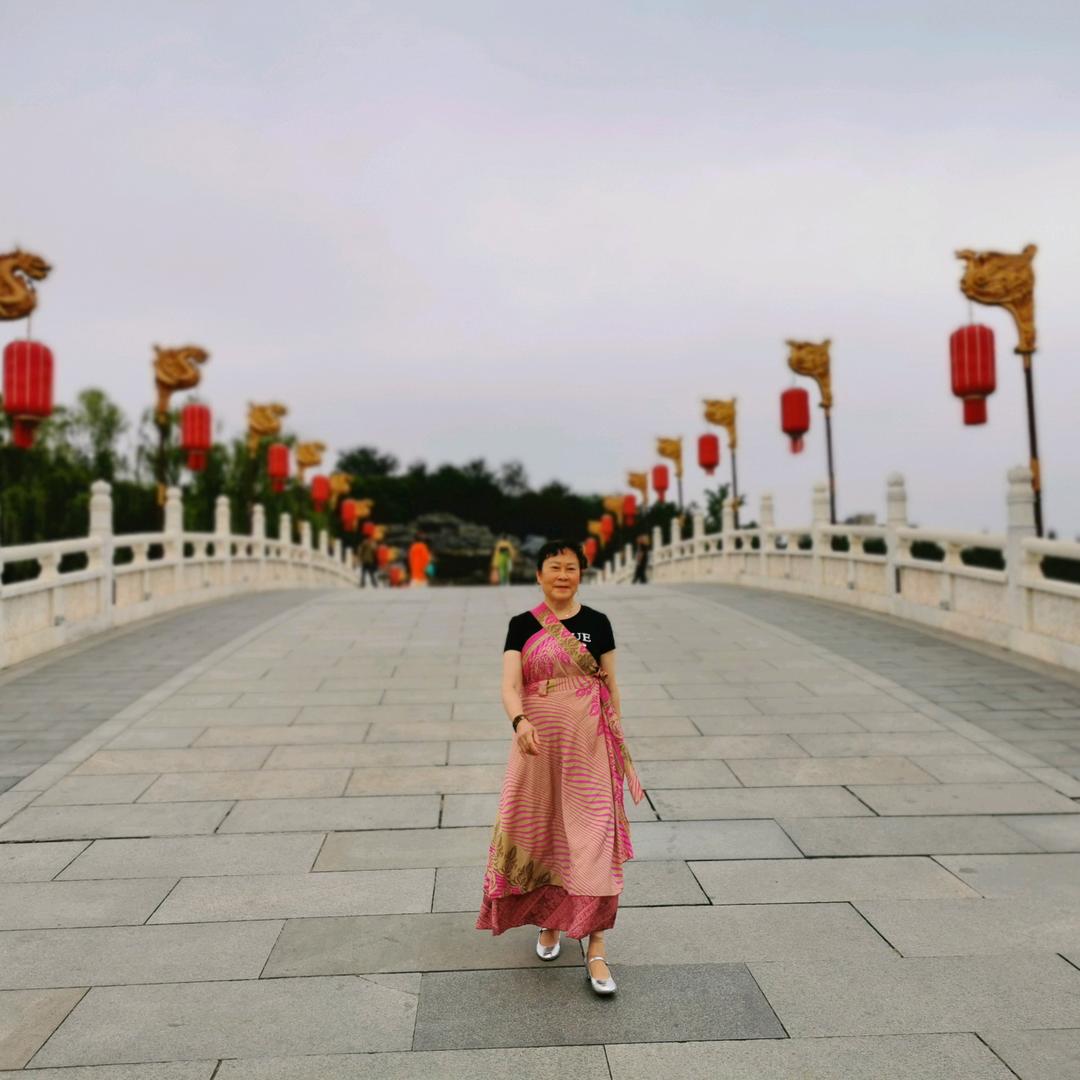 易琴