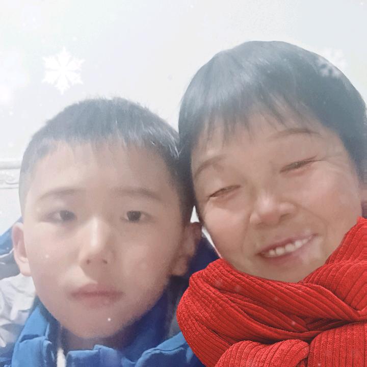 月英