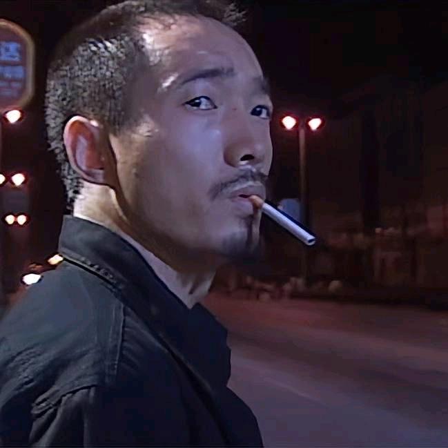 小靳
