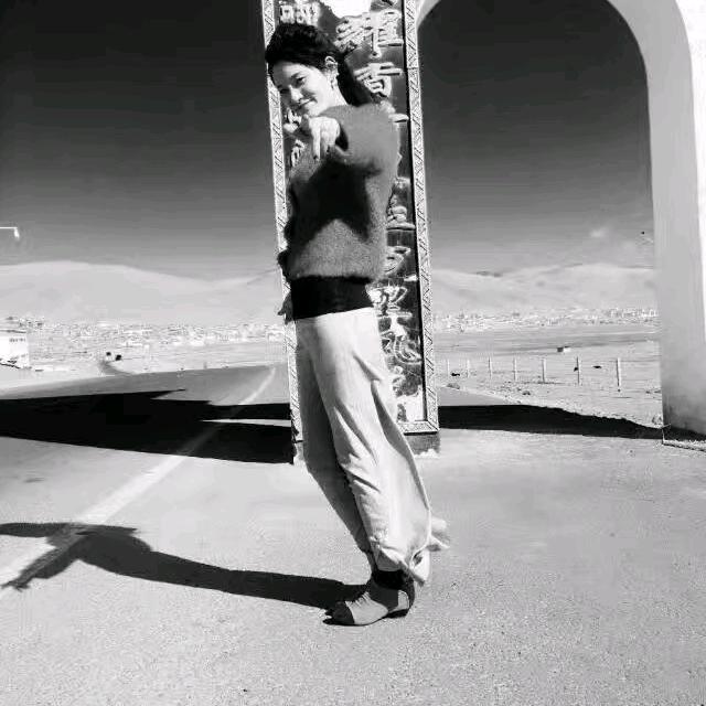 理塘曲西