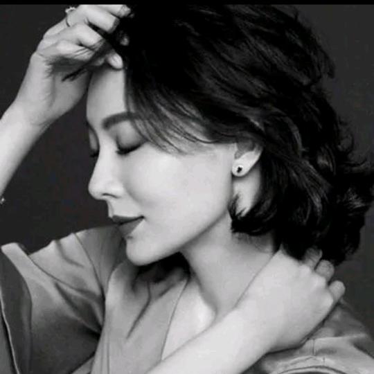@不离不弃🇨🇳