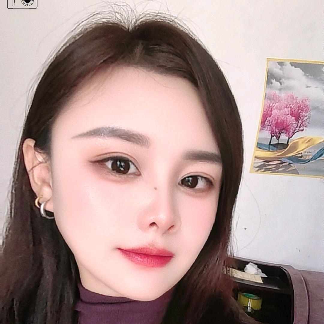 浅笑ᝰꫛ不语ಇ᭄: