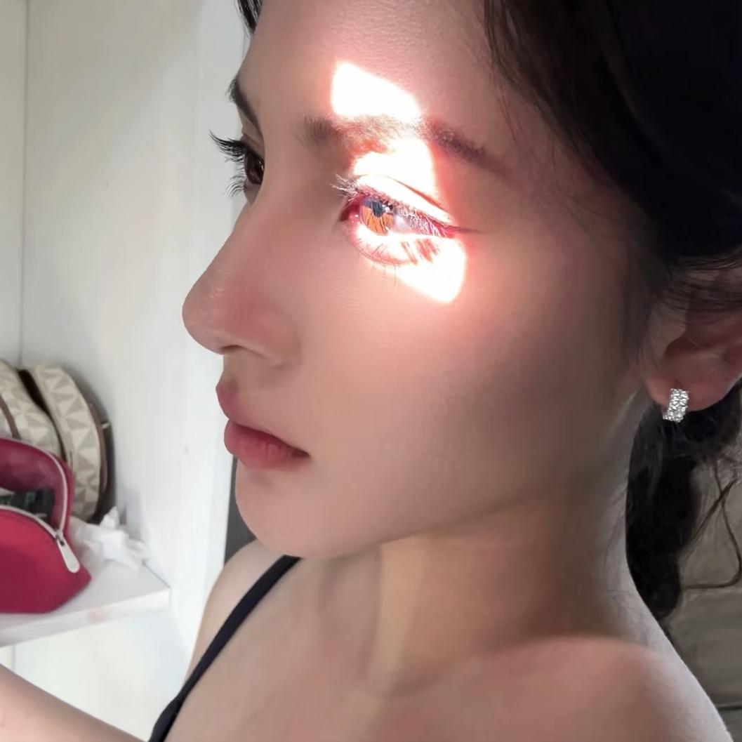 溏心蛋小婷.
