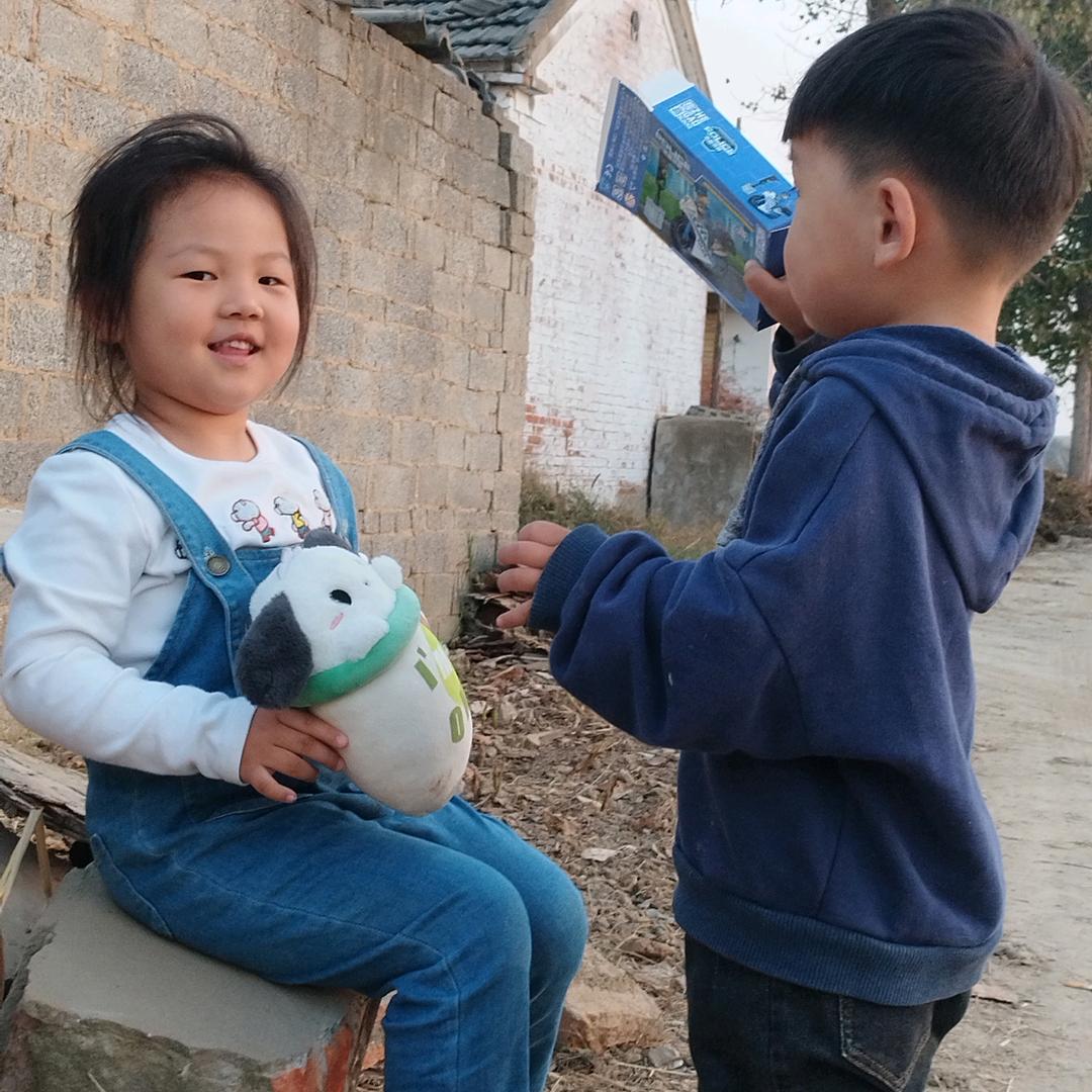 闹闹