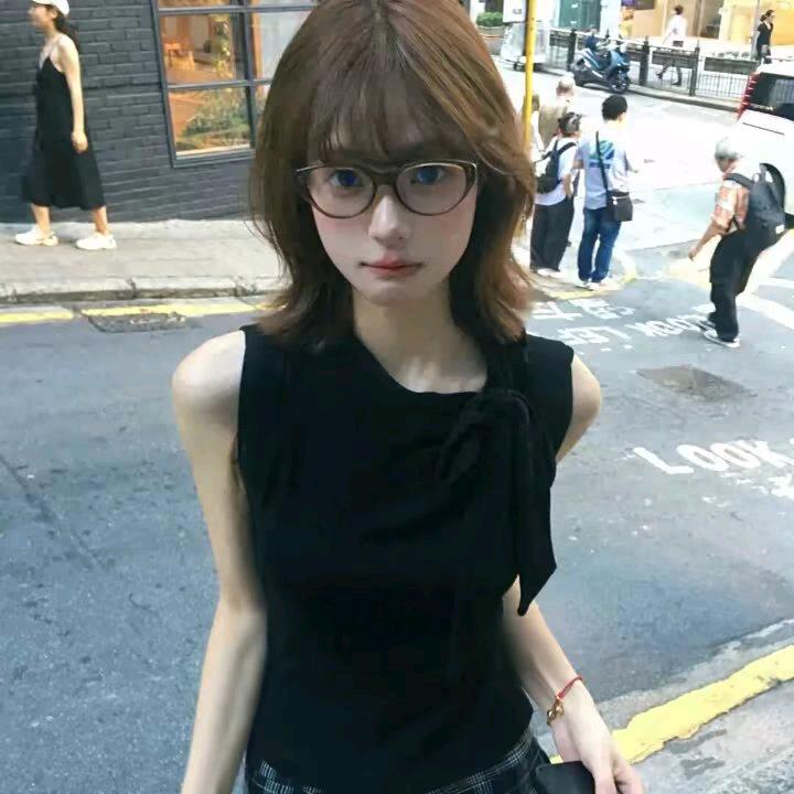 𝙝𝙚𝙡𝙡𝙤𝙤𝙤𝙤