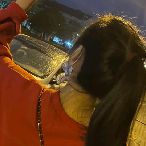 城关一中韵达快递超市