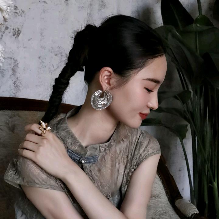 邱莹莹女装精选