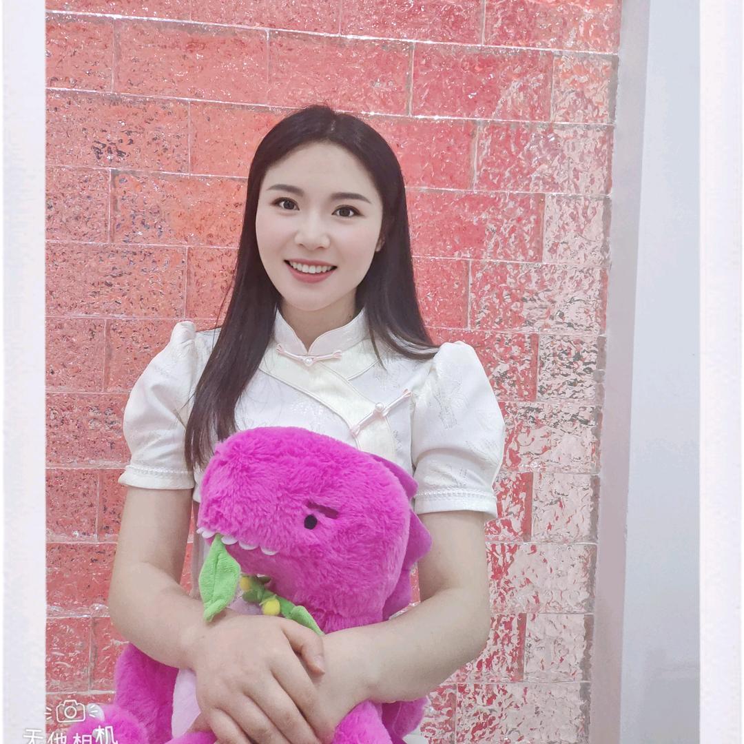 西充开美容院的倩倩