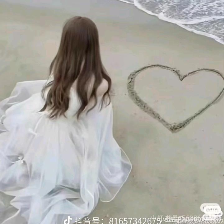 不想开心的小人