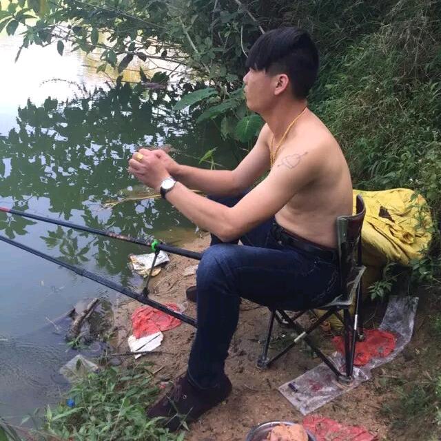 用户龙少