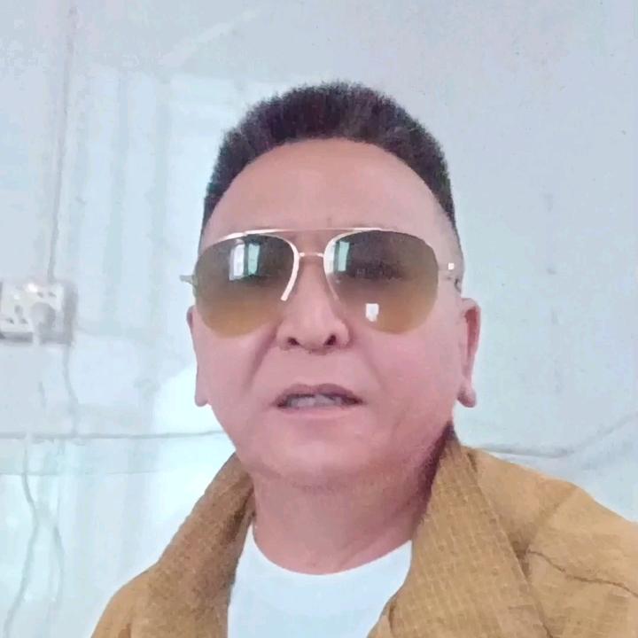 专心搞钱，其他不重要