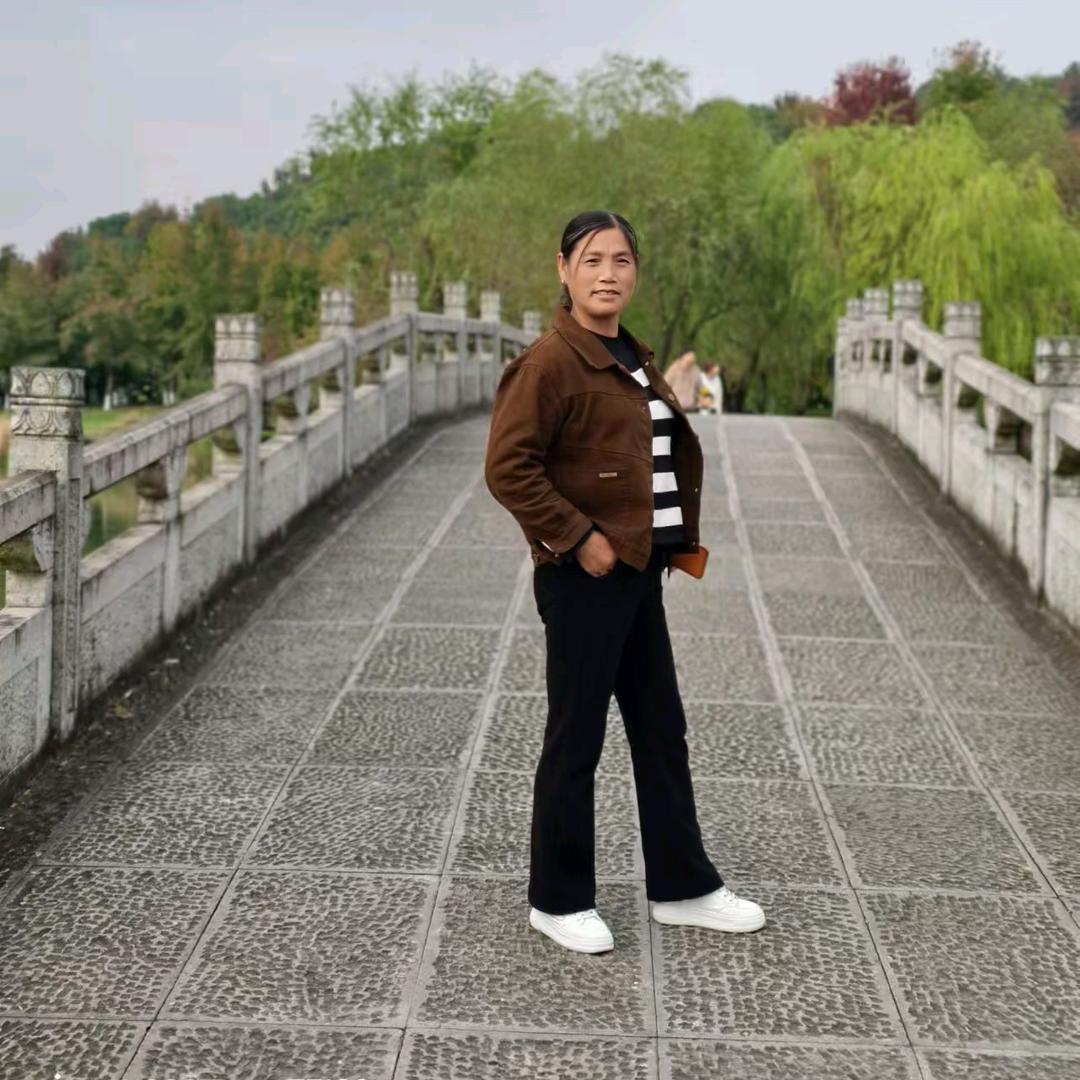 何水秀