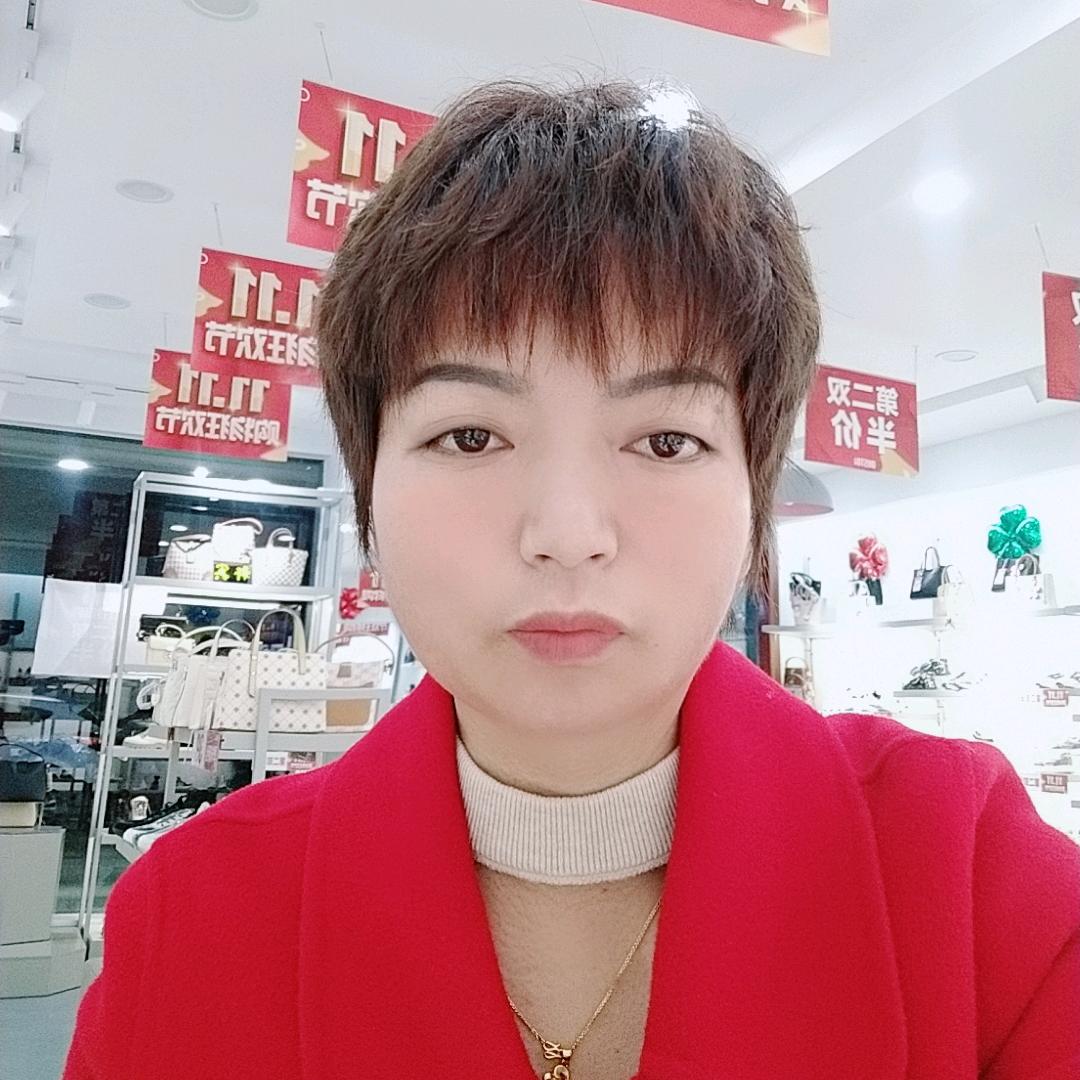 左右布同集贤店