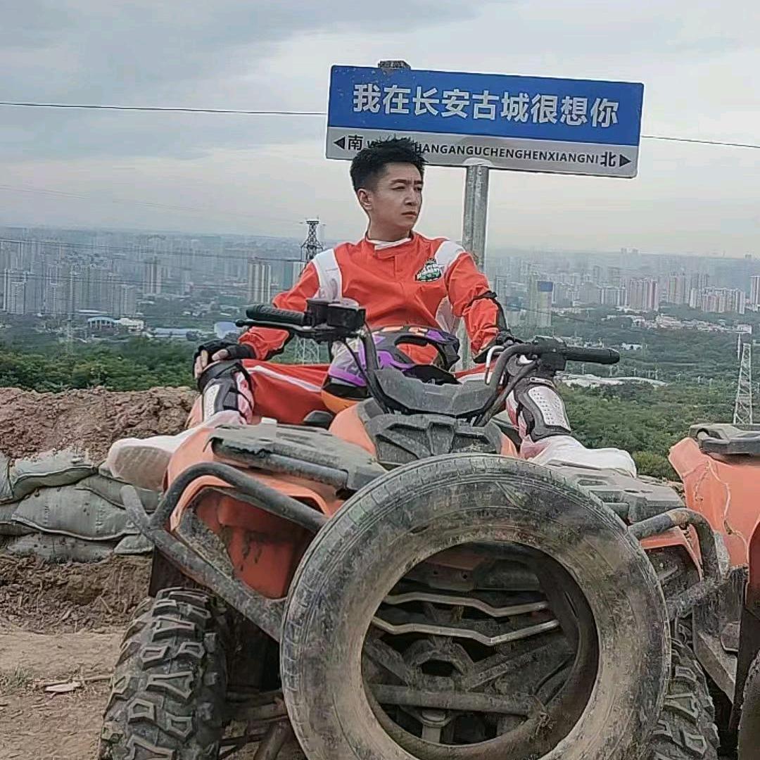 演员❤️鑫哥