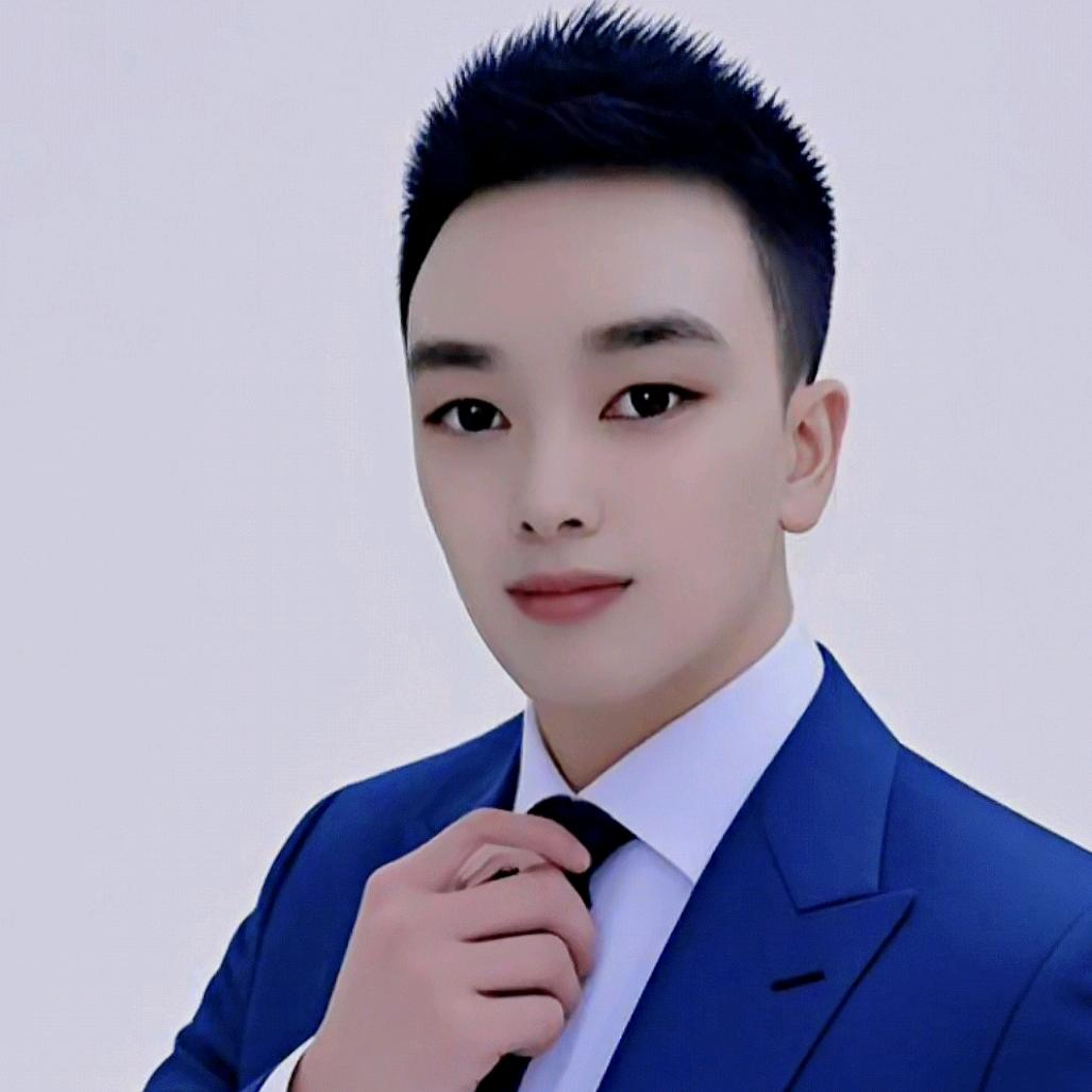 轻舟已过万重山