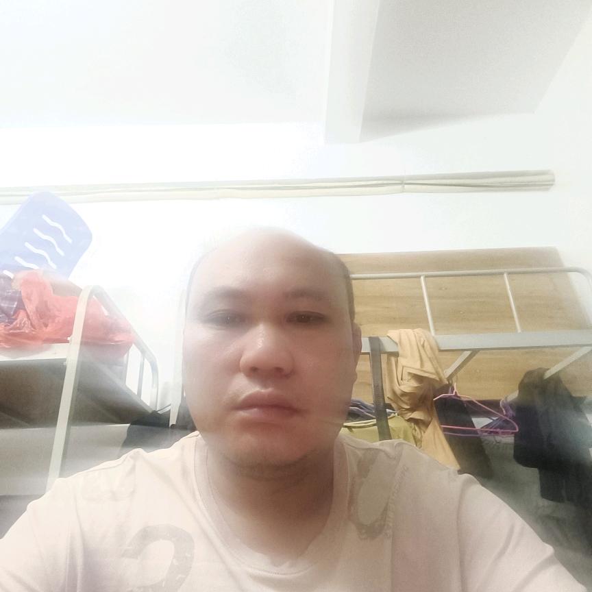 地久稳重哥