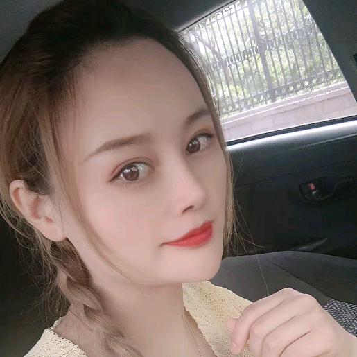 邻家小姐姐