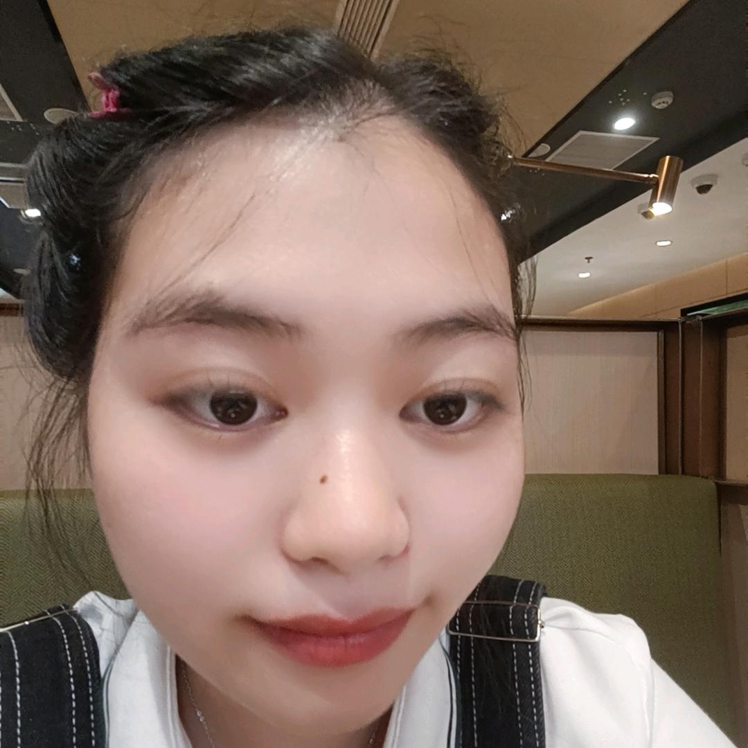 叶子卿