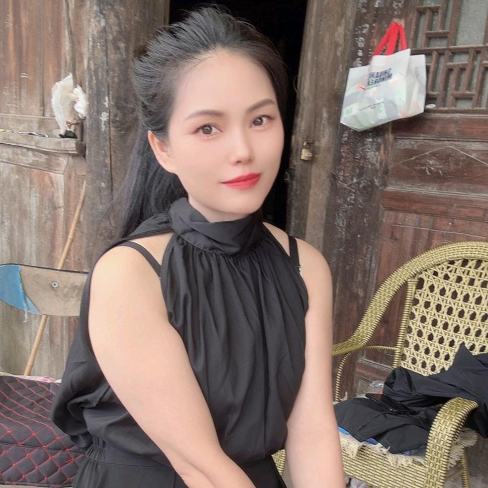 @英子
