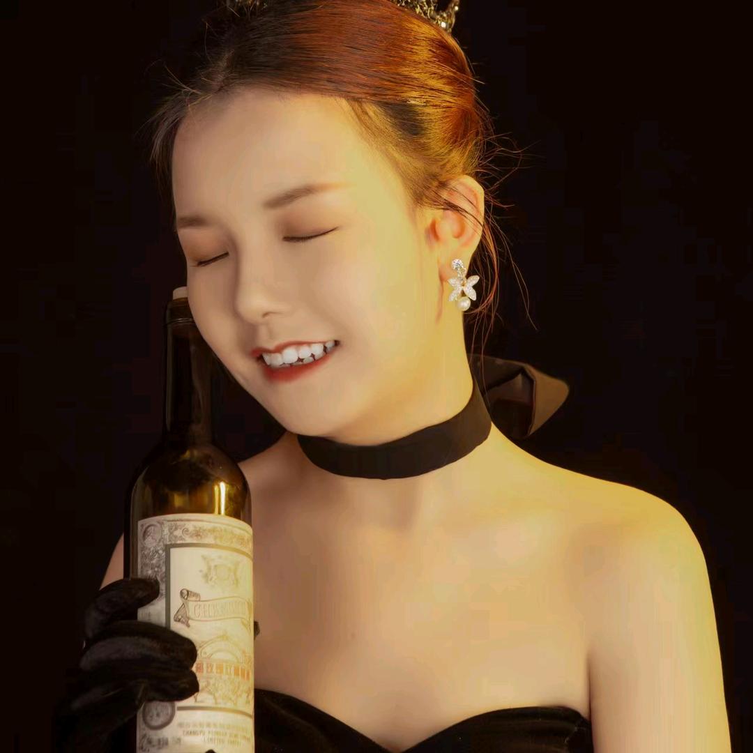 阿诺