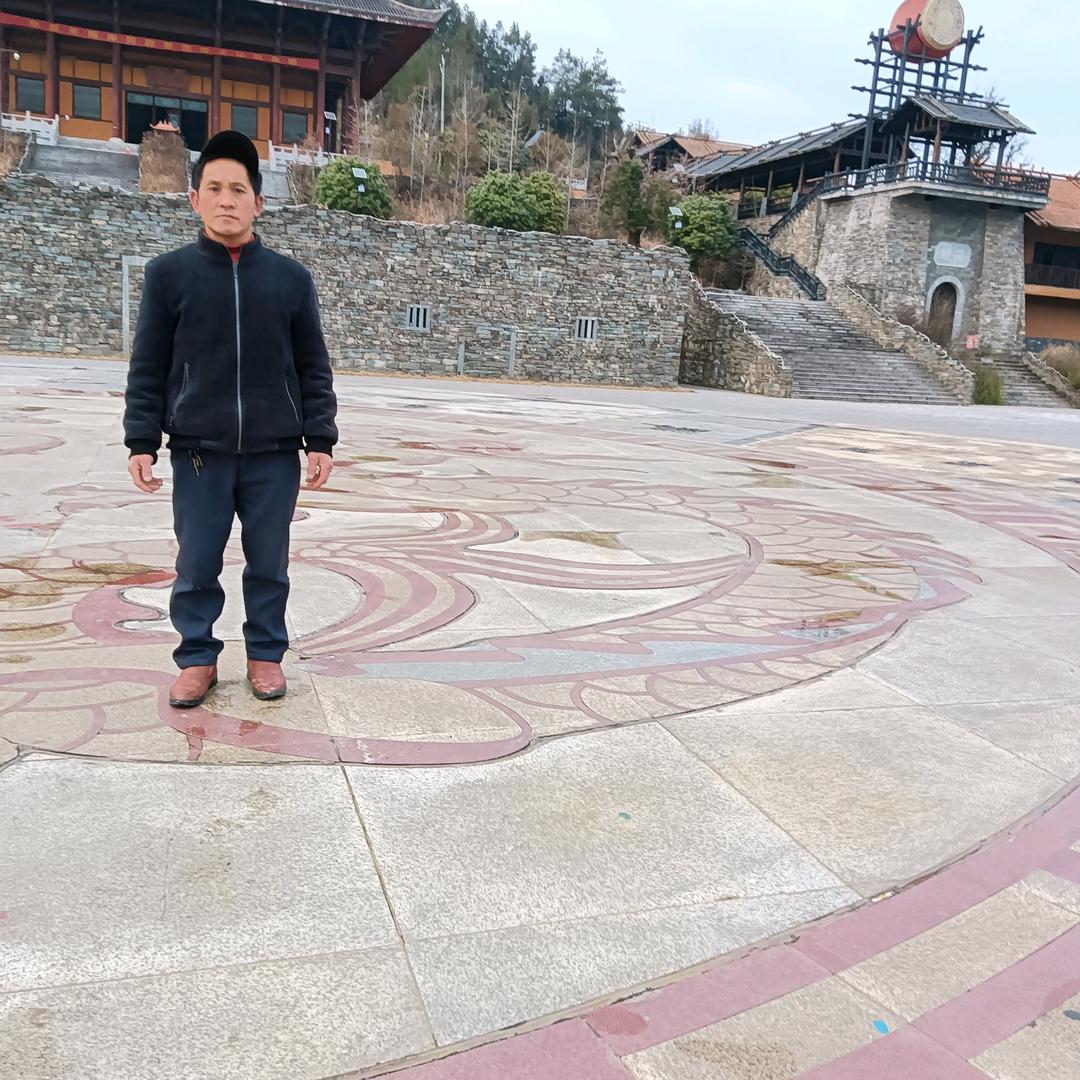 财神爷给我送金银财宝来