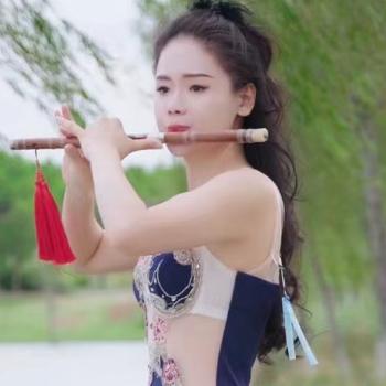 い╃→菇凉ゝ🐯🐯322