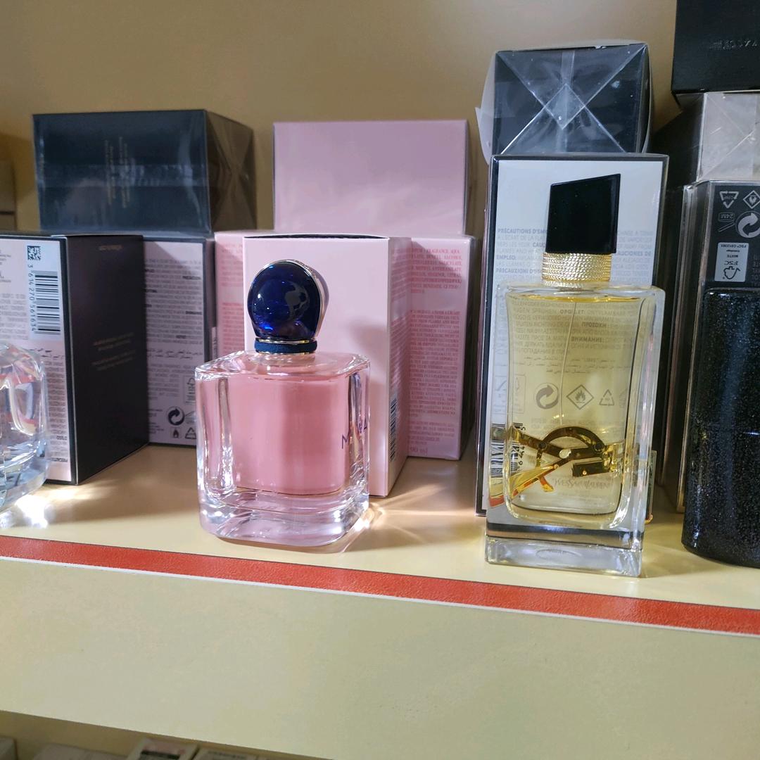 森楠美妆百货坊