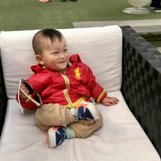 明媚如初