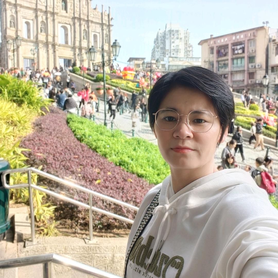 简单🌻遇见💝