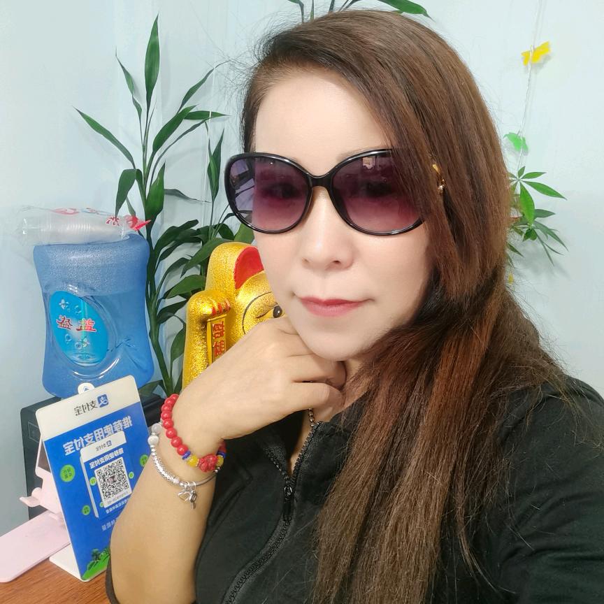 珍珍理发店十足浴中心