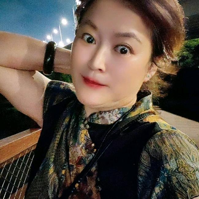 山东红姐：（下午3点18分开播）