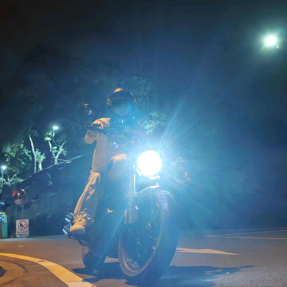 婉风流转的黑猫警长