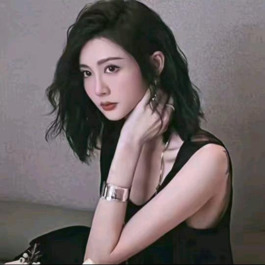 美大哥·沐熙（精致衣橱）