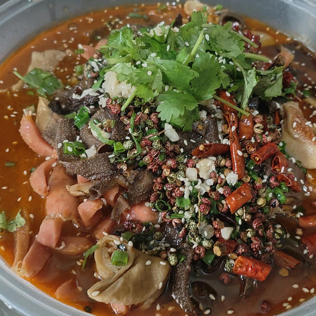 大马马孬饭店夜市炖锅