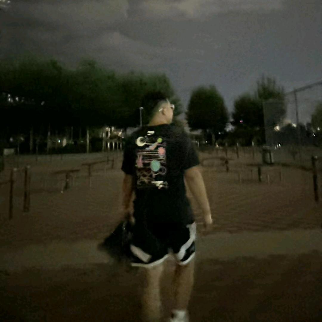 亿诺车行   Xiao、张