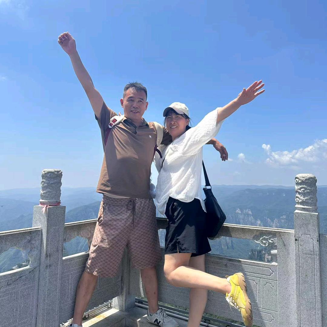 周氏家族