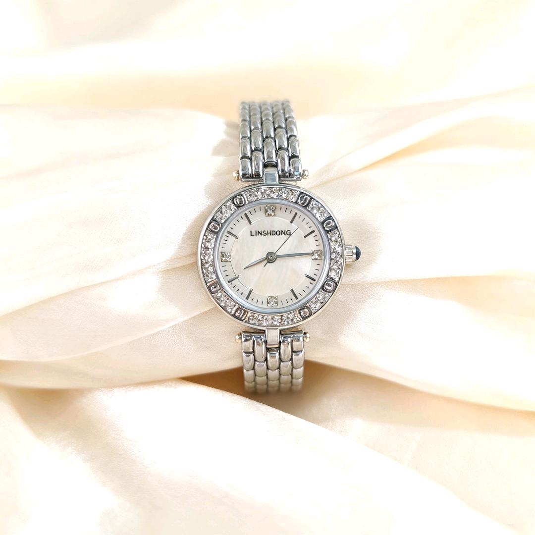 Chic Klub钟表商行专柜