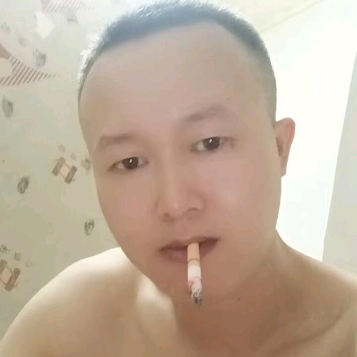 渣渣辉。