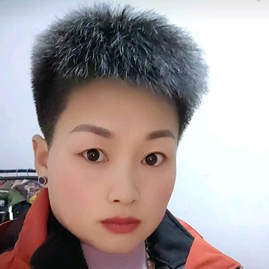 虎牙妹，于胡子口杯酒